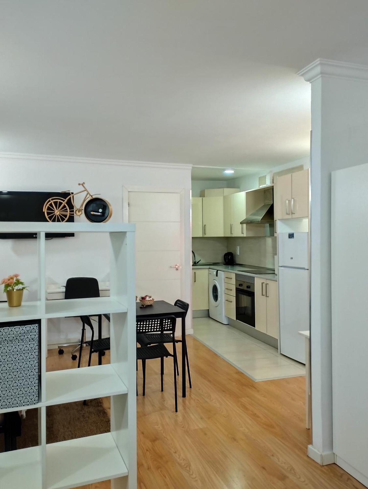 Piso Centrico En Puerto De La Cruzアパートメント エクステリア 写真
